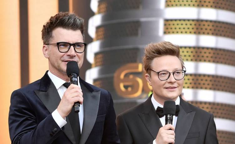 Mateusz Szymkowiak na kilka miesięcy niemal zniknął z sieci. Teraz dziennikarz TVP wyjawił powód 