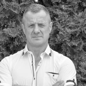 Nagła śmierć Krzysztofa z "Rolnik szuka żony 8" wstrząsnęła bohaterami show. Tak żegnają zmarłego przyjaciela 