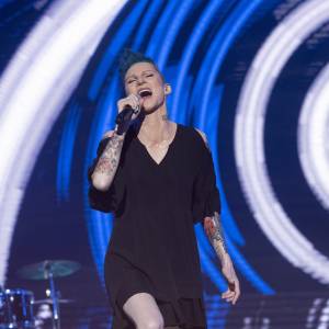 "Twoja twarz brzmi znajomo": Agnieszka Chylińska i "Królowa łez". Niesamowita metamorfoza Katarzyny Dąbrowskiej