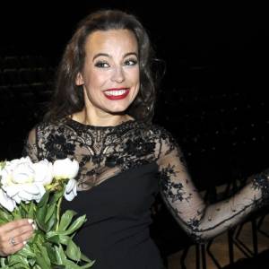 Anna Mucha pochwaliła się "ślubnym" zdjęciem. Pokazała ukochanego i potwierdziła radosne wieści! [FOTO]