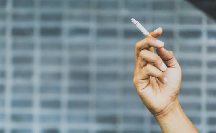 Firma nagradza niepalących pracowników, dając im 6 dni dodatkowego urlopu