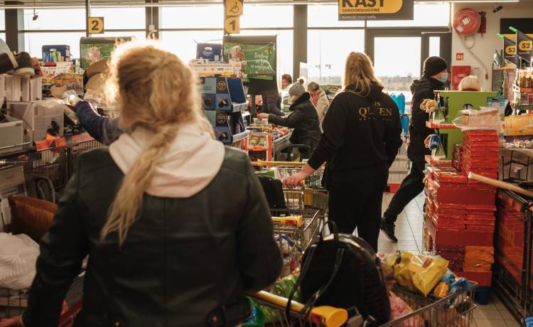 Biedronka szaleje. "6 gratis" to dopiero początek