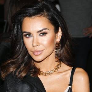 Natalia Siwiec nachyla się i odsłania biust. Mówi o perypetiach w Meksyku! 