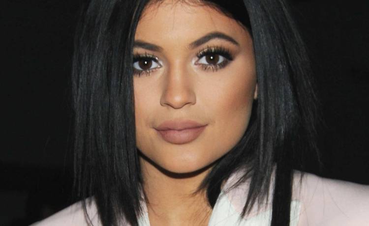Kylie Jenner w sukni ślubnej? 24-latka zaskoczyła wszystkich! "Jesteś ideałem" [FOTO] 