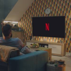 Nowy thriller Netflixa podbija świat! Wszyscy o nim teraz mówią