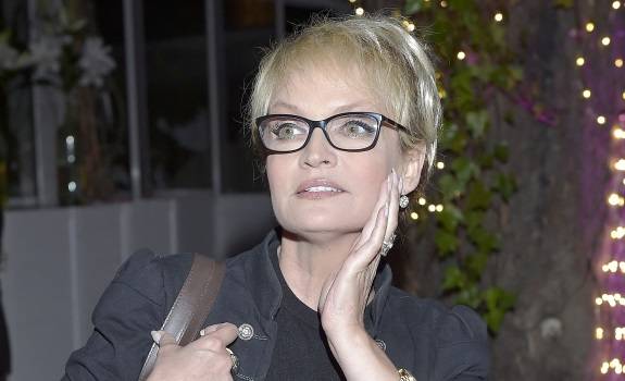 Aktorka z "Barw szczęścia" topless. Adrianna Biedrzyńska ma 58 lat i zachwyca wyglądem!