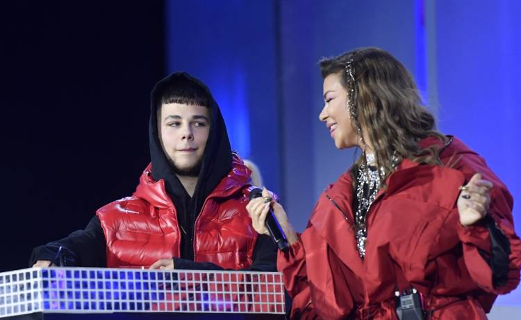 Allan - dorosły syn Edyty Górniak, fot. AKPA