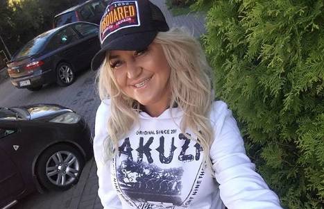 "Gogglebox. Przed telewizorem". Agnieszka zmieniła kolor włosów!                                                                          