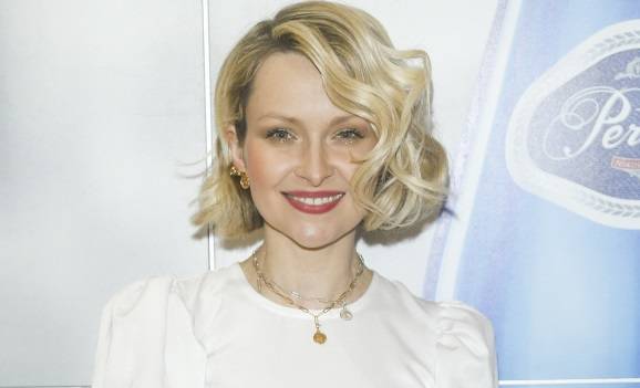 Marieta Żukowska w skąpym stroju w basenie. Aktorka zdradziła swój sekret! [WIDEO]