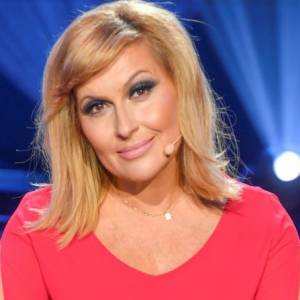 Internauci zarzucają Katarzynie Skrzyneckiej hipokryzję: "Na Grecję nie było stać i był lament w mediach". Jurorka odparła zarzuty