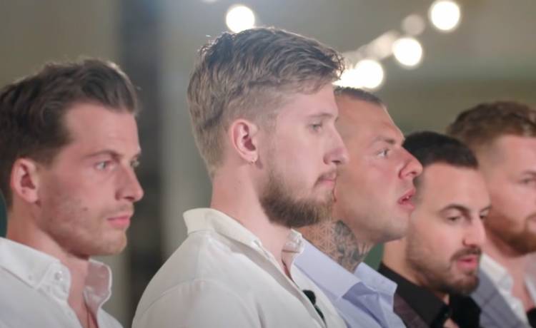 Uczestnik "Love Island 3" po programie związał się z mężczyzną. Pokazał zdjęcie z ukochanym [FOTO]