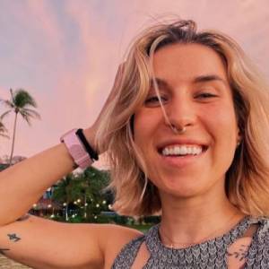 Wysportowana Agnieszka Grzelak odsłania brzuch! Youtuberka pochwaliła się kadrem z treningu [FOTO]