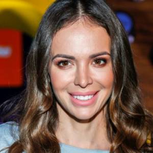 Anna Wendzikowska wstawia niebezpieczne zdjęcia z wakacji? "Barierka chyba była" - zauważa internauta