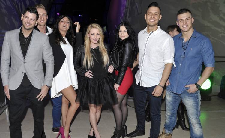 Paweł Cattaneo z "Warsaw Shore" znów singlem? Uczestnik show rozstał się z matką jego dziecka!                                                                      