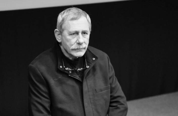 Andrzej Strzelecki przed śmiercią napisał piosenkę. Wzruszające nagranie trafiło do sieci