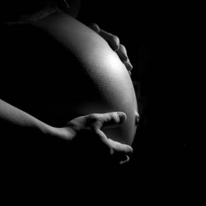 Nie żyje 24-letnia youtuberka. Była w ósmym miesiącu ciąży                     