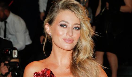 Marcelina Zawadzka w koronkowym staniku. Zmysłowy kadr zachwycił internautów!                                                     