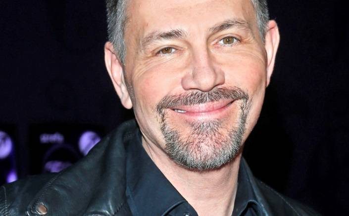 Krzysztof Ibisz publikuje urocze zdjęcie z mamą! Fani: "Już wiadomo po kim ta uroda"!