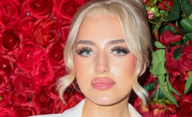 Caroline Derpienski zaniepokoiła internautów. "Idę na terapię i do lekarza" 