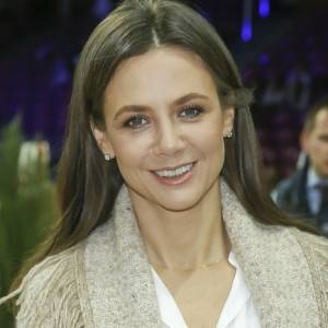 Kinga Rusin pokazuje swój nowy dom z basenem. Jest reakcja jej mamy! [FOTO]