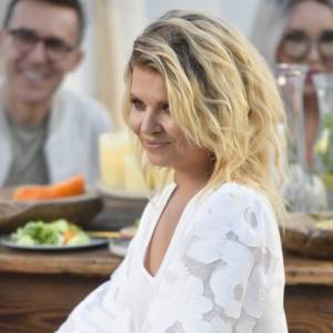 Marta Manowska eksponuje szczupłą figurę na rajskim tle! Ten widok zapiera dech [ZDJĘCIE]        