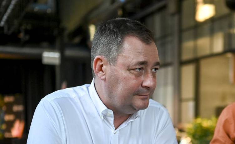 Jacek Rozenek może liczyć na wsparcie dzieci? Aktor ma trzech synów, fot. AKPA