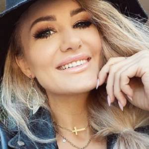 Ewa z "Gogglebox" na plaży. Nadmorski kadr rozpalił zmysły fanów: "Z Tobą to chciałbym zgrzeszyć" [FOTO]