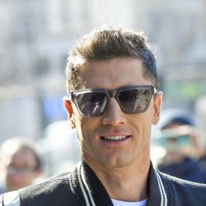 Robert Lewandowski pochwalił się zdjęciem z córkami. „Świetne dziewczynki”