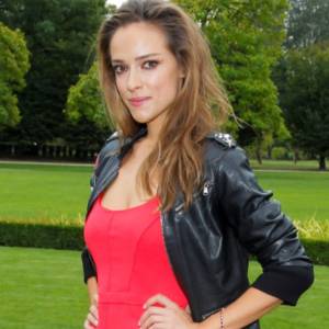 Alicja Bachleda-Curuś pokazała pierścionek zaręczynowy? Pod zdjęciem pojawiły się gratulacje od fanów