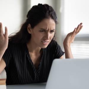 Tego lepiej nie szukaj w Internecie. Chyba że chcesz mieć problem