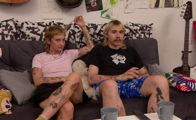 Nowi bohaterowie "Gogglebox. Przed telewizorem". Kim są Lena i Mikołaj? [FOTO]