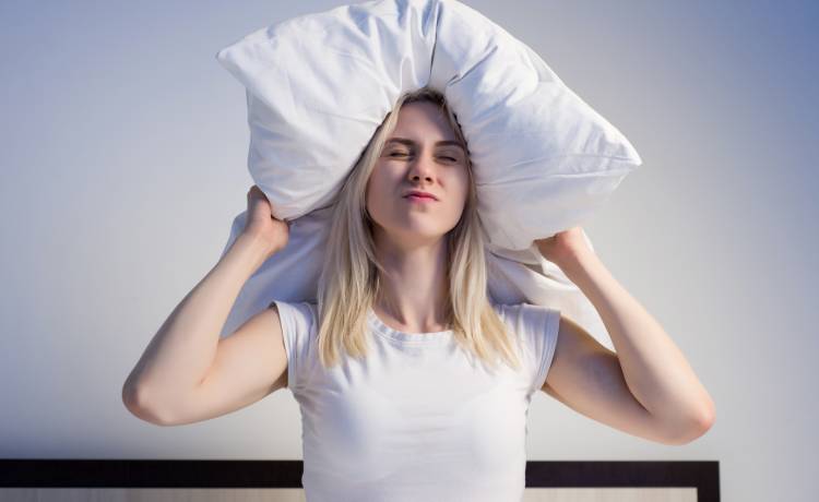 Jak przetrwać noc podczas upałów? Ta metoda może zdziałać cuda!