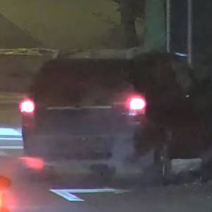 Samochód wykonywał niebezpieczne manewry. W środku nie było kierowcy [WIDEO]