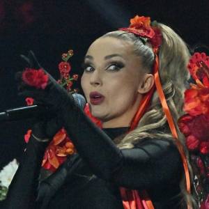 Tak wyglądają prawdziwe włosy Cleo. Bez "doczepów" różnica jest kolosalna [ZDJĘCIA]