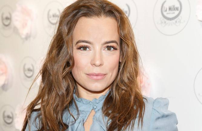 Anna Mucha zachwyca na Instagramie! Aktorka śmiało wyeksponowała swój biust