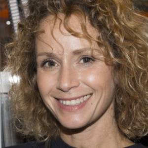 Monika Mrozowska morsuje w bikini i wygrzewa się w samym ręczniku. "I tak trzeba żyć!" [ZDJĘCIA]