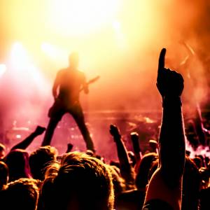 Kiedy wrócą imprezy masowe? Eksperci WHO nie mają dobrych wieści