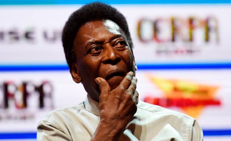 Pele w paryskim szpitalu! Legendarny piłkarz zmaga się z wysoką gorączką
