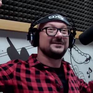 BUDZILLA w RMF MAXXX: Pobudka metodą na KREDENS