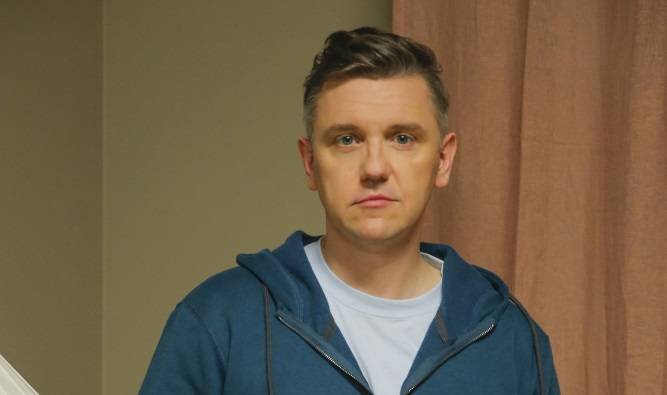 "BrzydUla 2", odcinek 49. Kacper pozywa Anię! Chce dużych pieniędzy i przeprosin [STRESZCZENIE ODCINKA]                                           