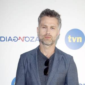 Fani skrytykowali Macieja Zakościelnego za zdjęcia w trakcie jazdy. "Prawie 140 na liczniku"