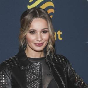 Ewelina Lisowska na gorących kadrach z urlopu. Tak relaksowała się w basenie! "Wyglądasz bosko" - komentują internauci 