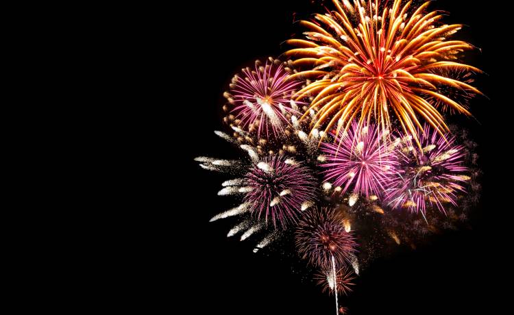 Czy strzelanie fajerwerkami jest legalne? Wyjaśniamy