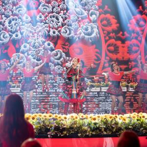 "Twoja twarz brzmi znajomo". Basia Kurdej-Szatan jako Cleo. Jurorzy w szoku! "To było wykonanie jeden do jednego" [WIDEO]                                                        