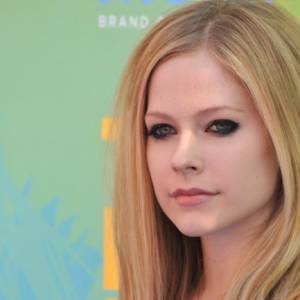 Nowa płyta Avril Lavigne! Artystka opowiada o walce z chorobą