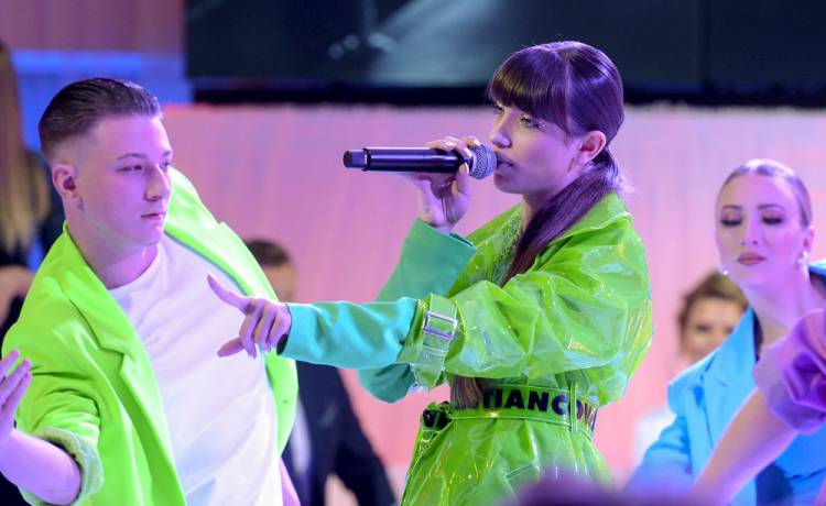 Viki Gabor nagrała piosenkę z wielką gwiazdą! Utwór jest już dostępny