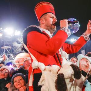 Koronawirus w Polsce. Co z imprezami sylwestrowymi Polsatu, TVN-u i TVP? Podjęto pierwsze decyzje