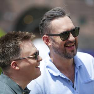 Szymon Hołownia w "Dzień Dobry TVN". Dostał zabawny prezent. "Państwo teraz myślą, że to żart" 