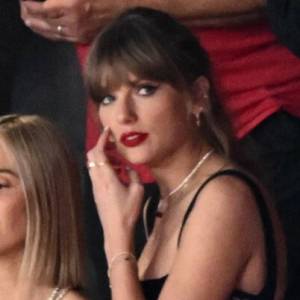 Pijesz z papierowej słomki? Nie martw się, Taylor Swift znów poleciała prywatnym odrzutowcem