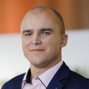 Kamil z "Rolnika..." pokazał romantyczne zdjęcia z narzeczoną. Reakcja Joanny pojawiła się błyskawicznie! [FOTO]